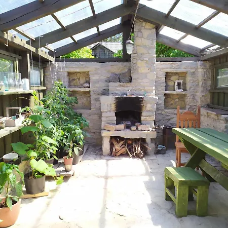 Ele Kodumajutus * Pärnu